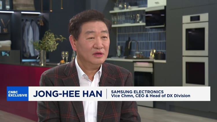 Co-CEO da Samsung Electronics quer construir uma ‘empresa movida por IA’