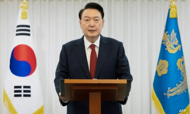 Prisão do presidente da Coreia do Sul: o que acontece a seguir?