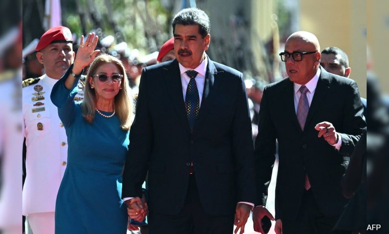 EUA sancionam oito altos funcionários venezuelanos enquanto Maduro toma posse para o terceiro mandato