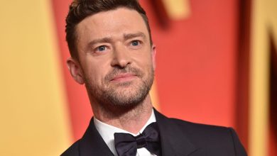 Um retrato em close de Justin Timberlake na Vanity Fair Oscar Party 2024