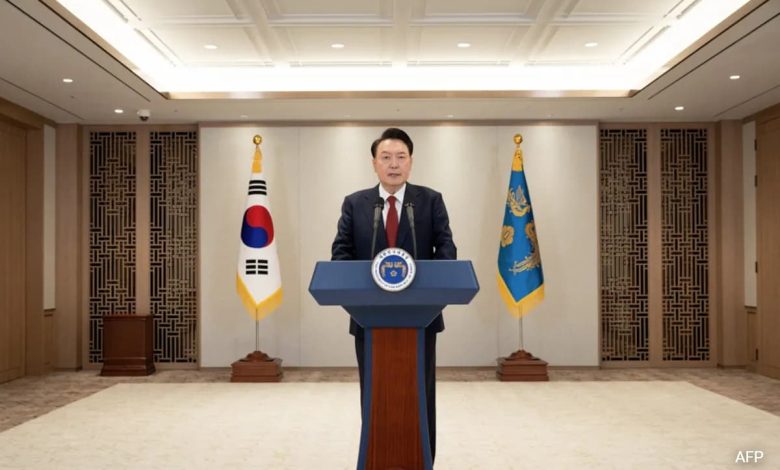 Presidente suspenso da Coreia do Sul, Yoon, recebe aumento salarial apesar do impeachment