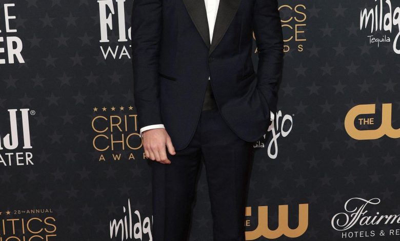 Miles Teller no 28º Critics Choice Awards anual