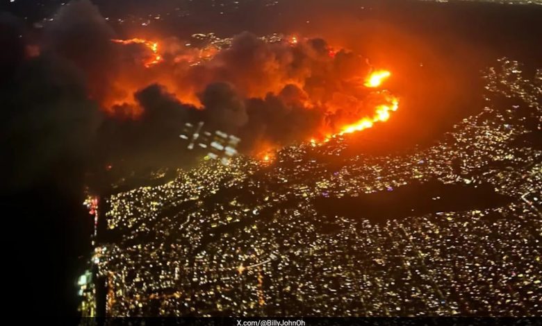 Incêndio em Palisades: ventos fortes devastam 3.000 acres em Los Angeles