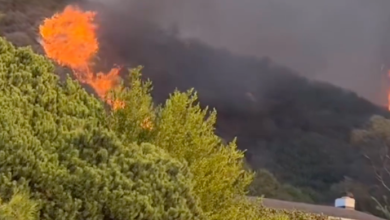 Foto de incêndios florestais na Califórnia